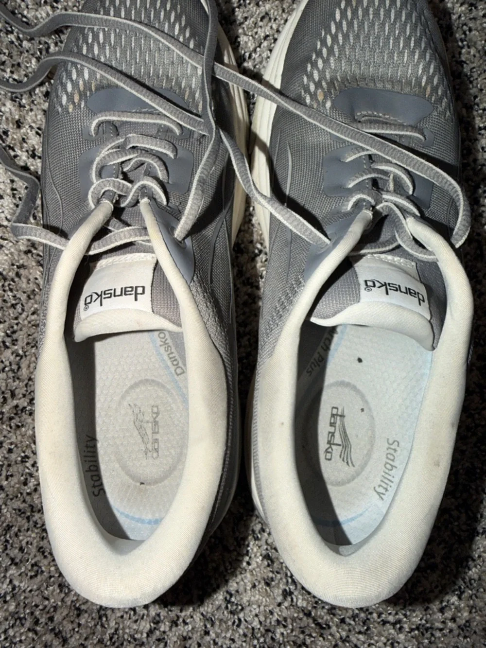 Dansko Pace Mesh Gray Walking Shoes Women's Size 39
